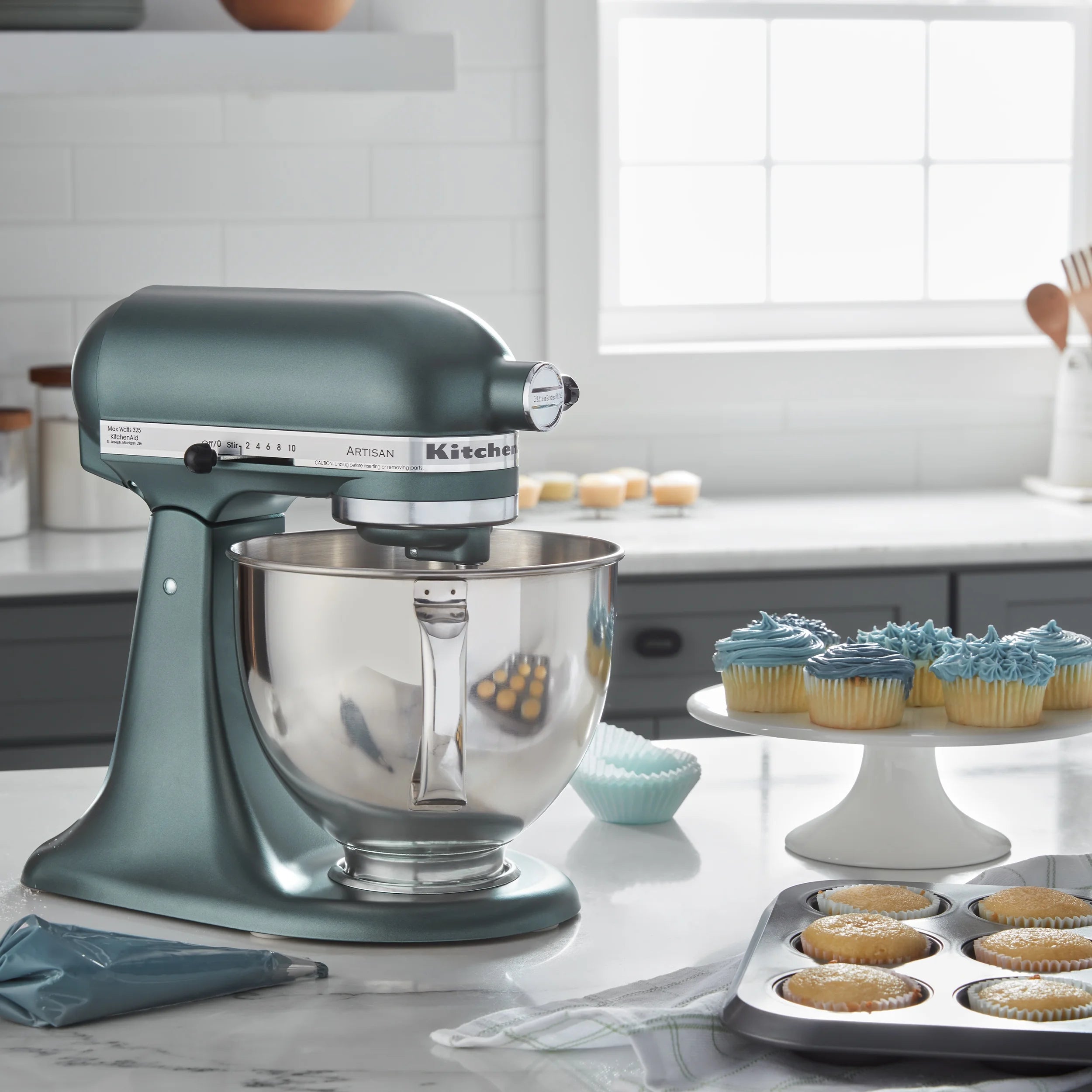 Kitchenaid Artisan Series 5 Quart Tilt Head Stand Mixer, Wildflower, KSM156CXWF